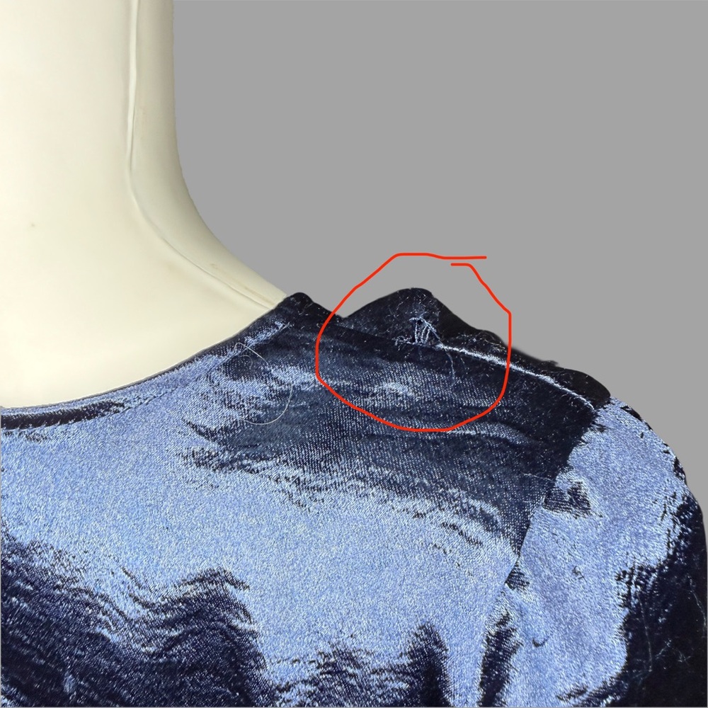 Metallic‎ Navy Satin Tie-Front Blouse With Flare Sleeves - Picture 6 of 6